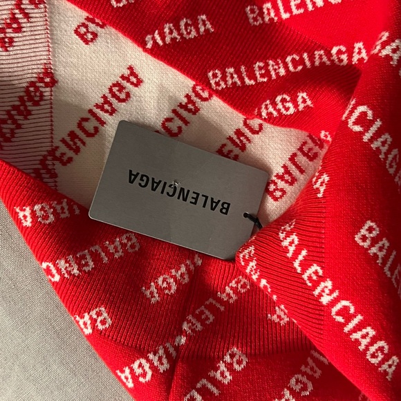 Balenciaga sweater - Picture 3 of 5